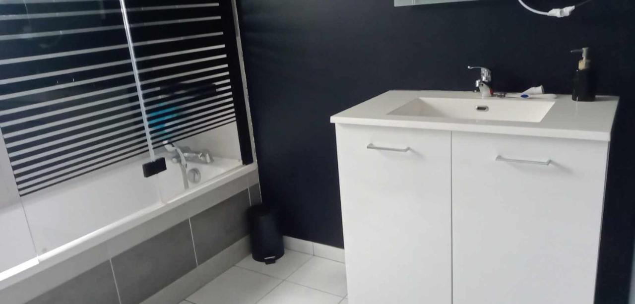 Agreable Chambre Chez L'Habitant Пампол Екстериор снимка
